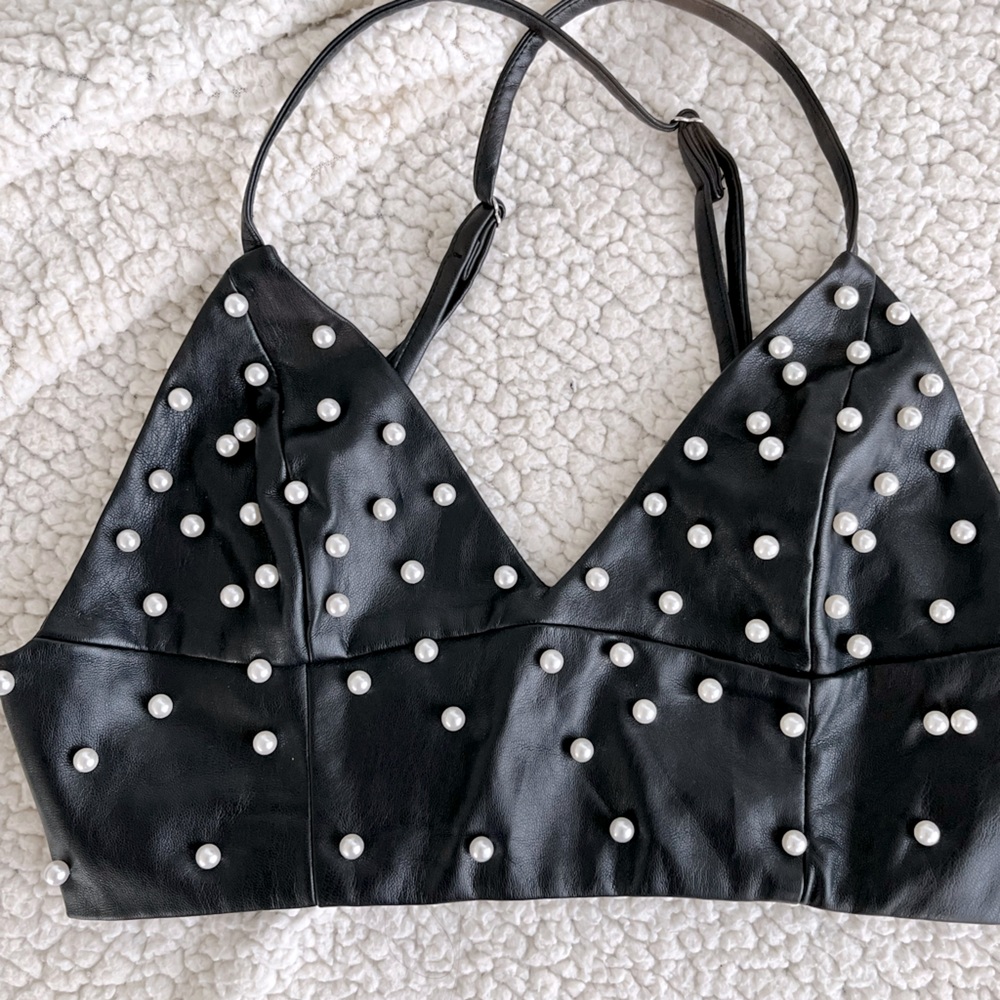 Crop Top with pearls. Size Small. True to size.
